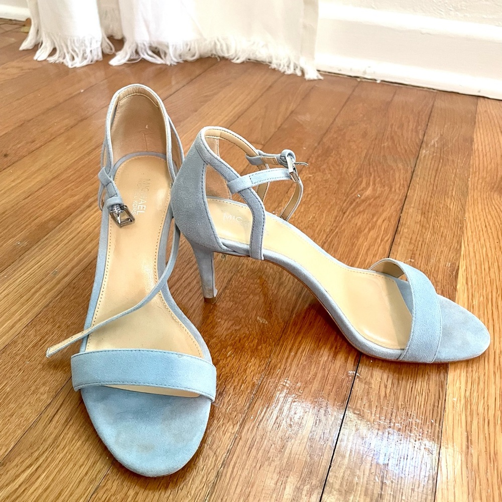 2 FOR $25 MICHAEL Michael Kors Blue Suede Heels